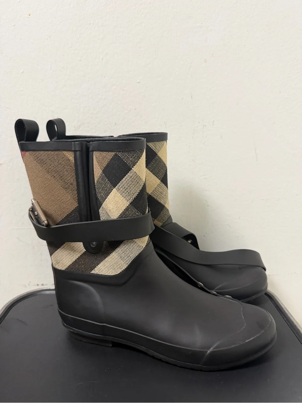Burberry Black Halloway Nova Check Rain Boot Womens EU SIZE 38